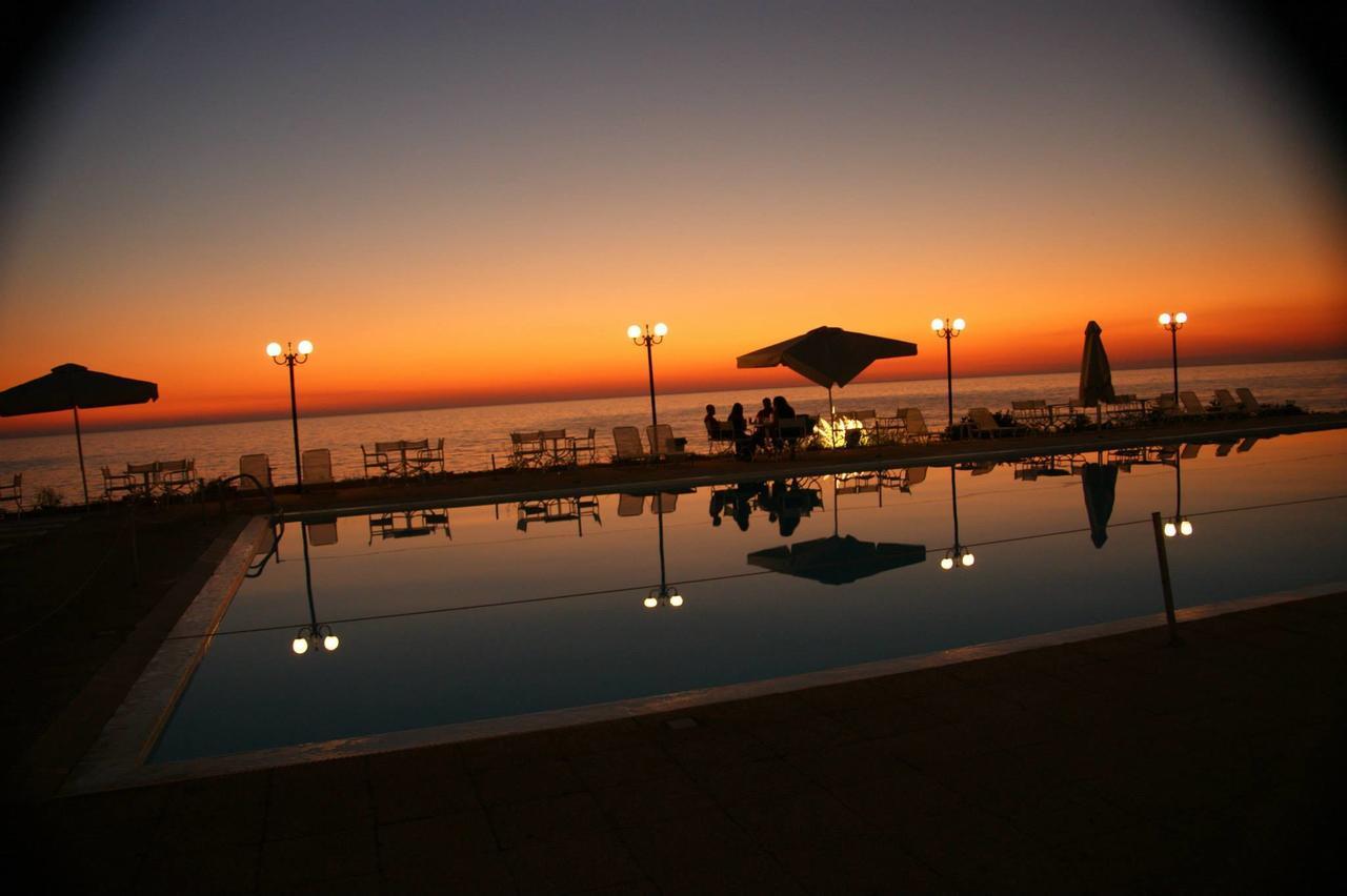 Hotel Limenari Філіатра Екстер'єр фото