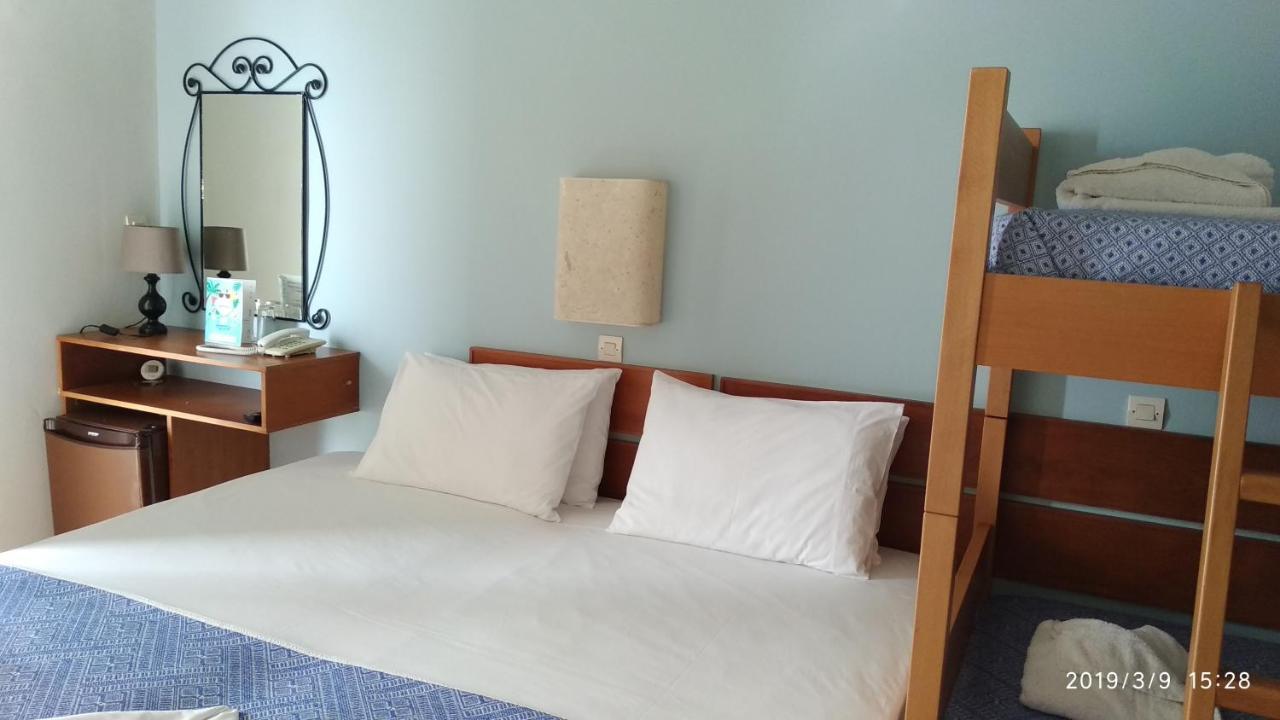 Hotel Limenari Філіатра Екстер'єр фото