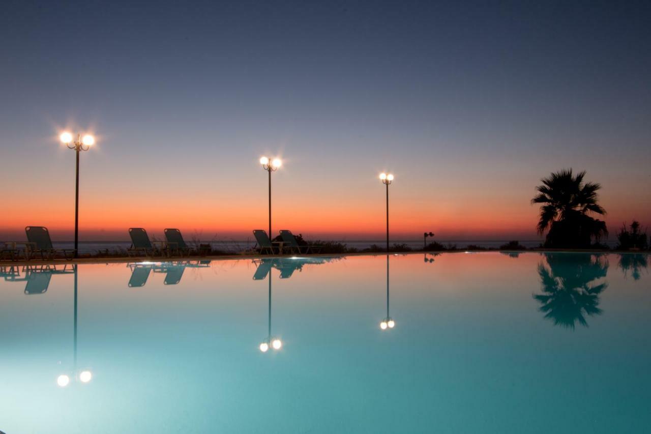 Hotel Limenari Філіатра Екстер'єр фото